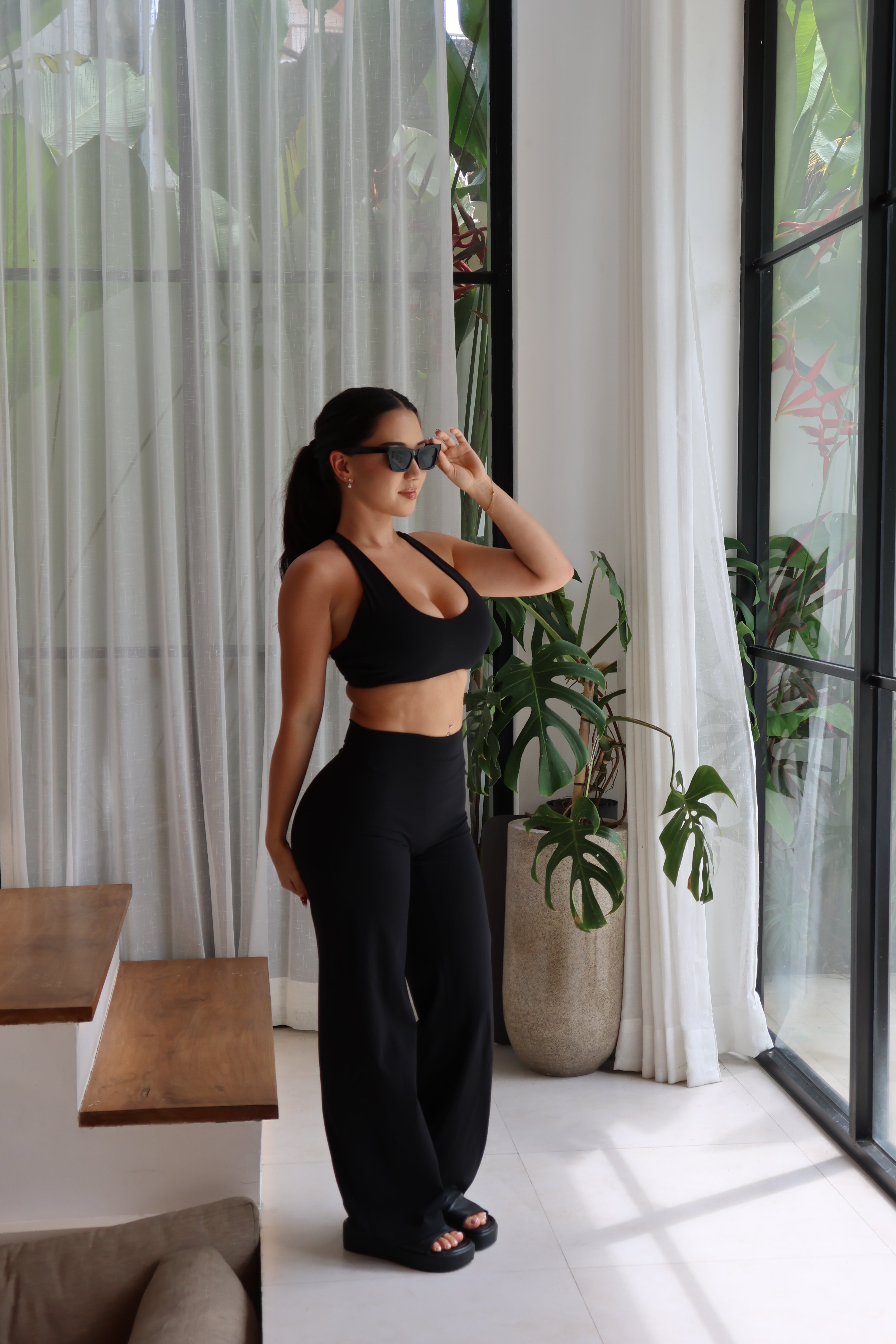 Skye Racer Crop